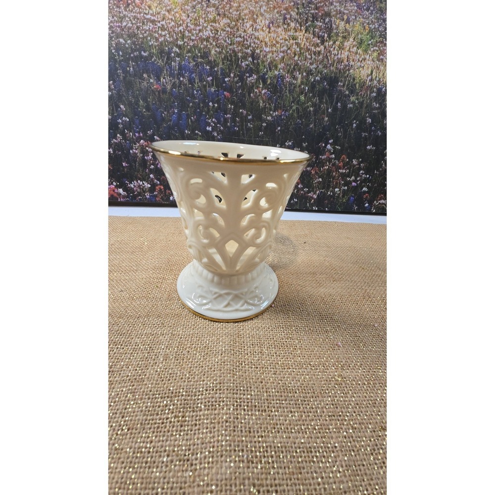 EE-1677 Lenox candle holder